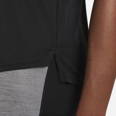 Tričko Nike Dri-FIT One Standard-Fit Short-Sleeve Top Čierna | DD0638-010, 2