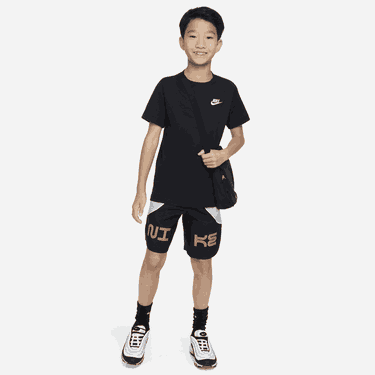 Tričko Nike Sportswear Older Kids' T-Shirt Čierna | AR5254-010, 3