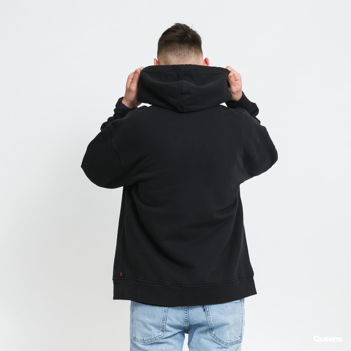 Mikina Levi's Relaxed T2 Graphic Logo Hoodie Čierna | 38479-0039, 1