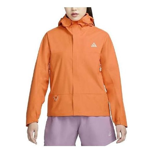 Vetrovka Nike ACG Lightweight Water-Resistant Jacket Oranžová | DV9523-885