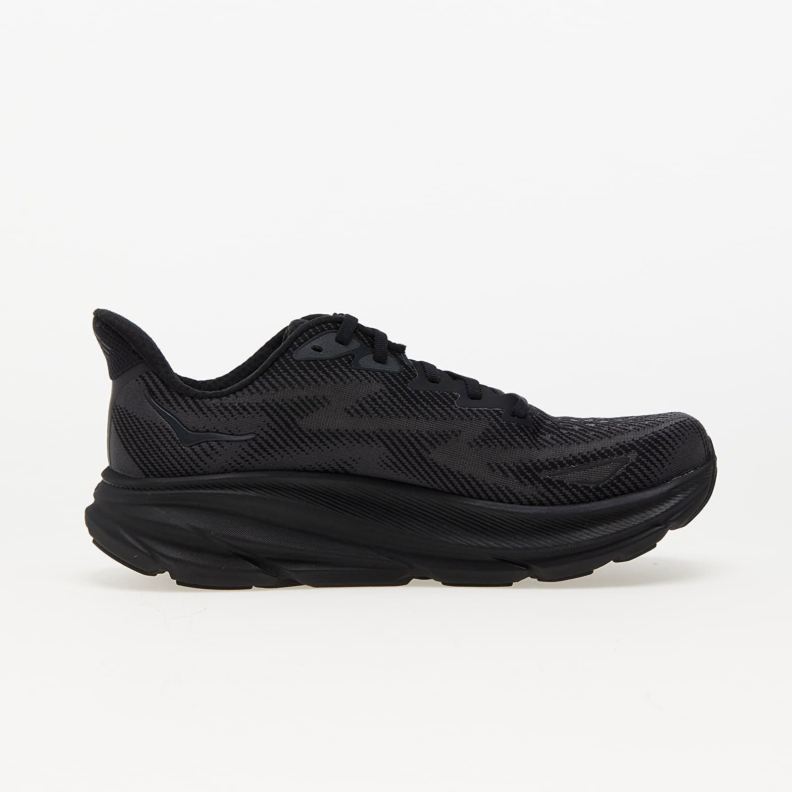 Clifton 9 Triple Black W