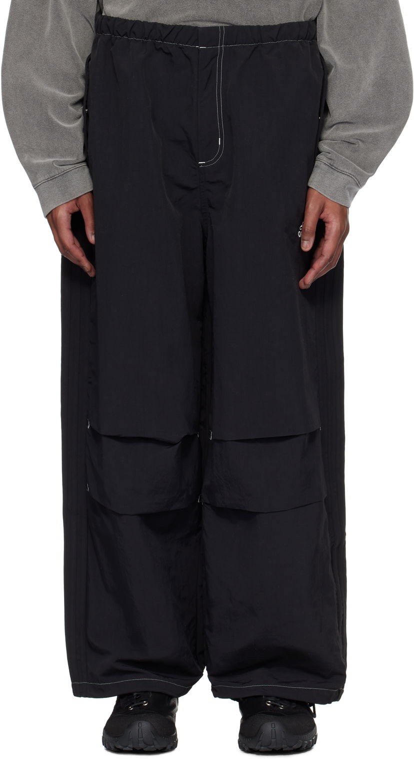 Cargo nohavice adidas Originals Parachute Lounge Pants Čierna | JD5415