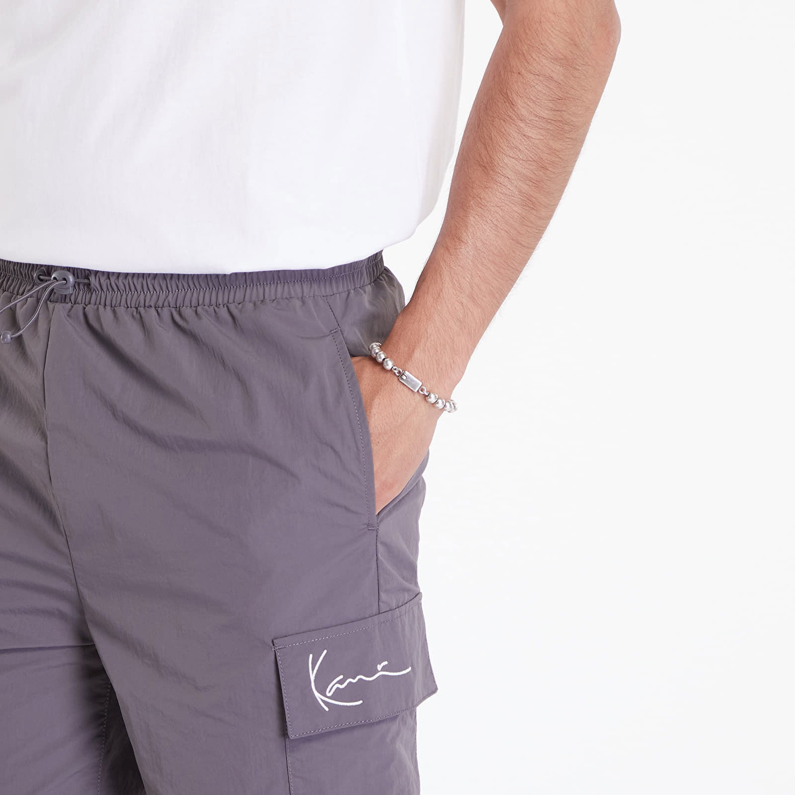 Small Signature Essential Cargo Shorts Anthracite