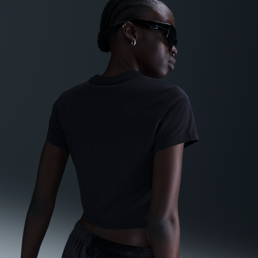 Crop Top Nike Sportswear Chill Knit Cropped Slim-Fit T-Shirt Čierna | HF9534-010, 3