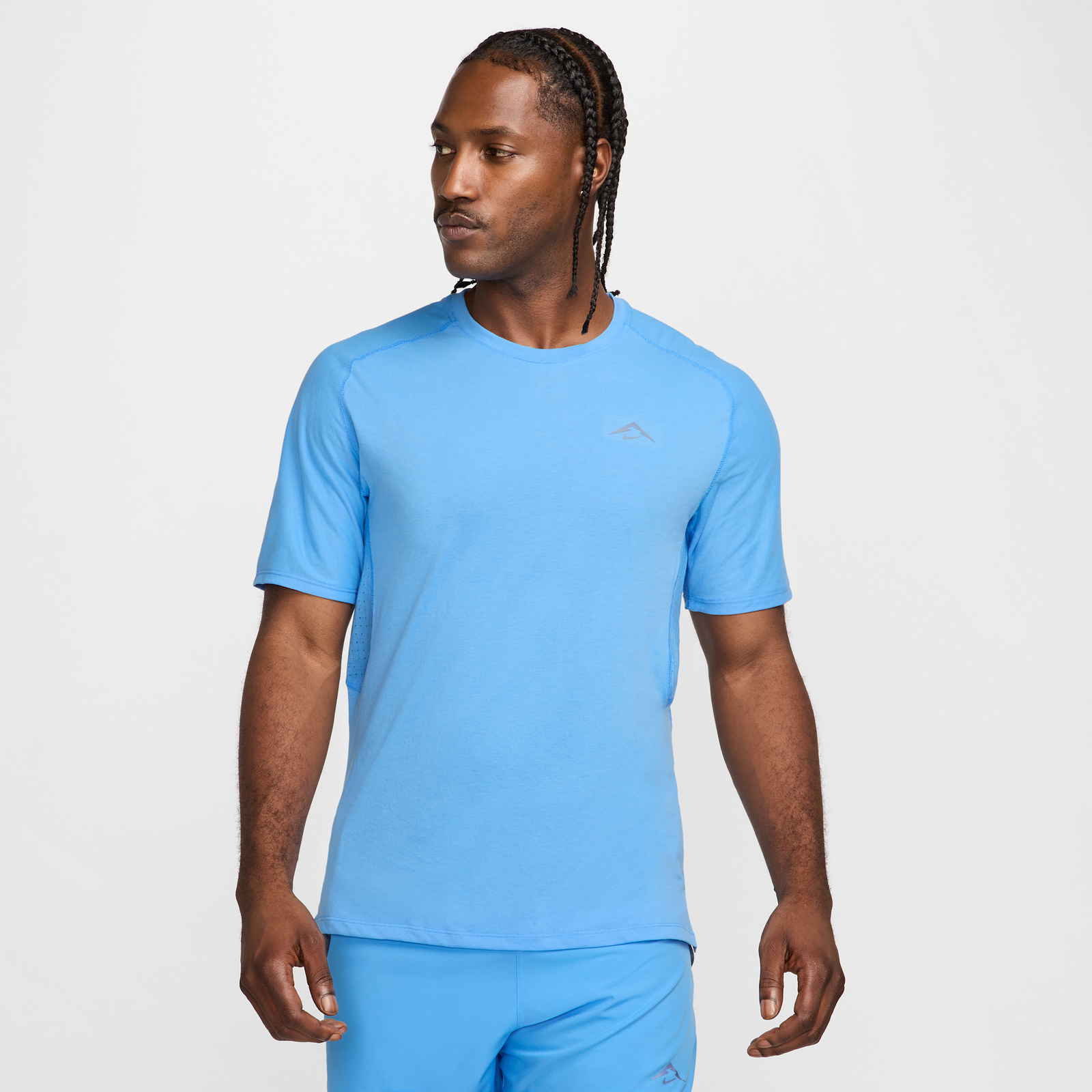 Nike Solar Chase Dri-FIT Short Sleeve Running T-Shirt