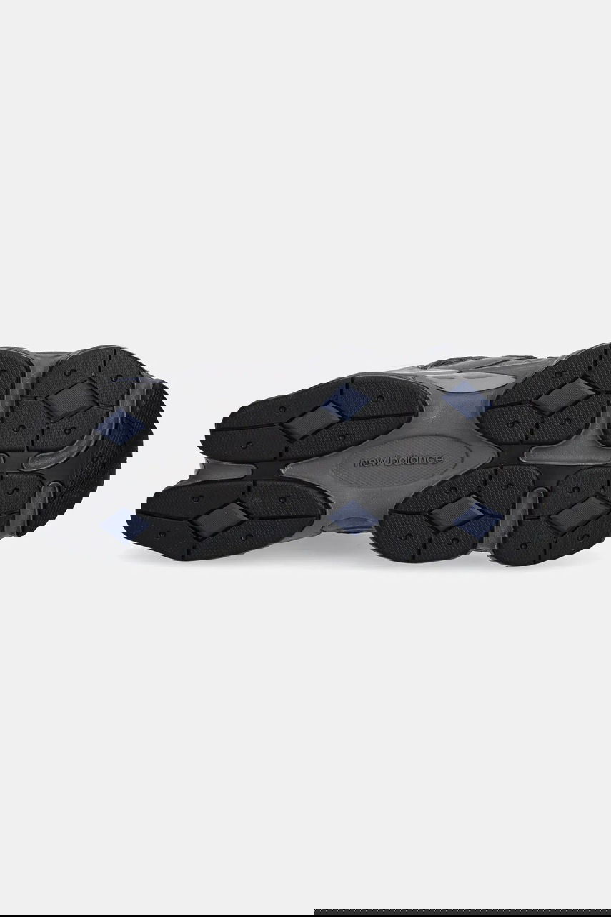 9060