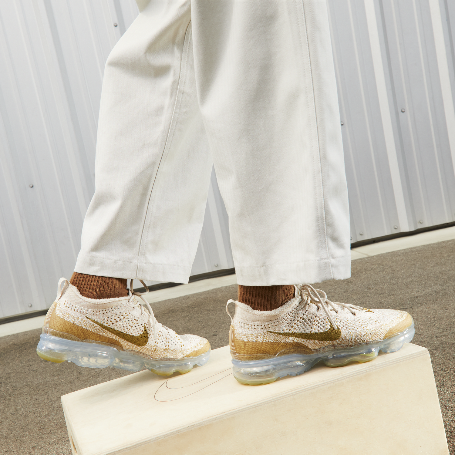 Tenisky a topánky Nike Air VaporMax 2023 Flyknit Béžová | DV1678-100, 1