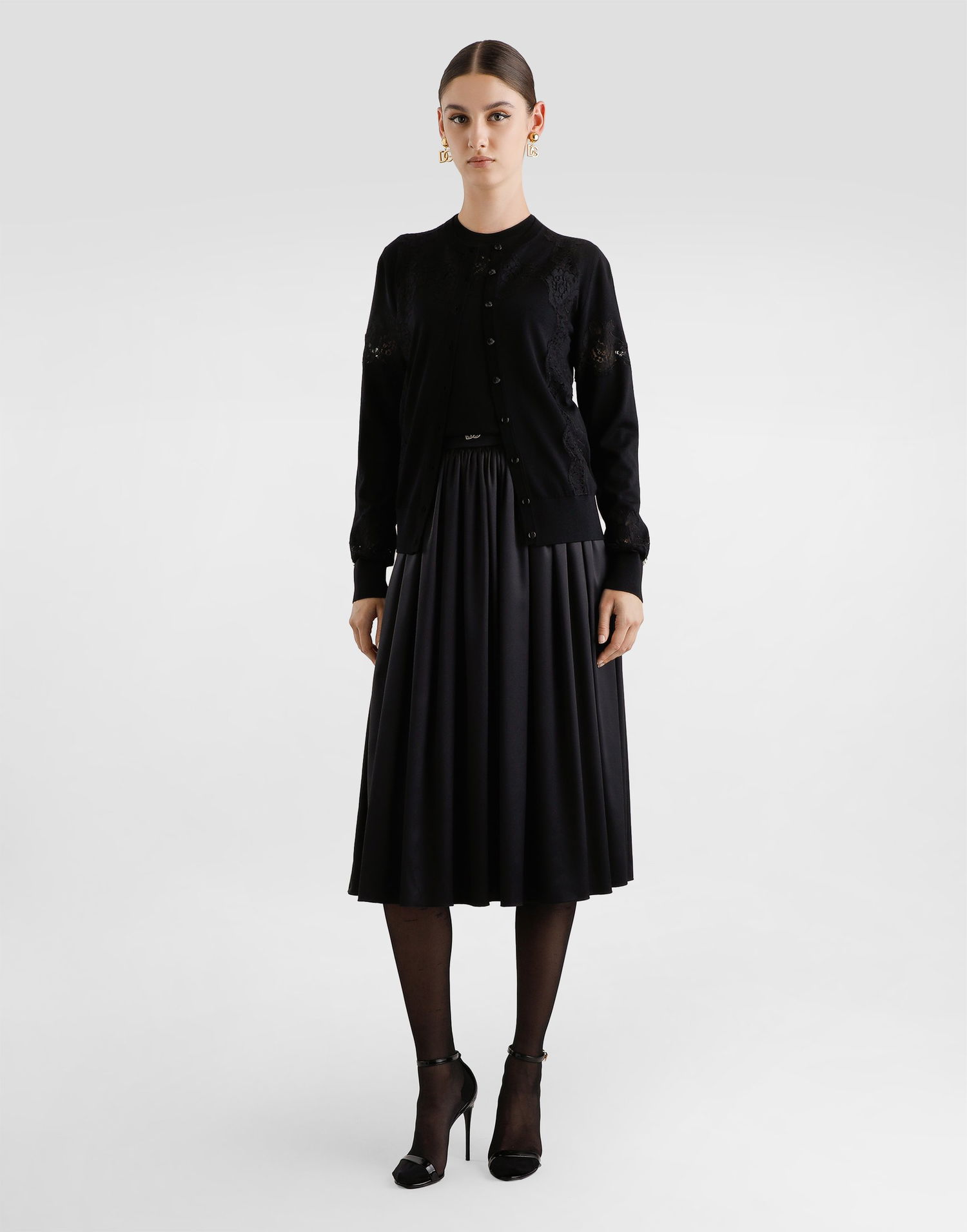 Sveter Dolce & Gabbana Dolce & Gabbana Wool Cardigan with Lace Čierna | FXV05TJDVCSN0000, 1