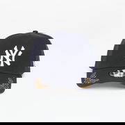 New York Yankees MLB Tonal Icon 9FORTY E-Frame Adjustable Cap