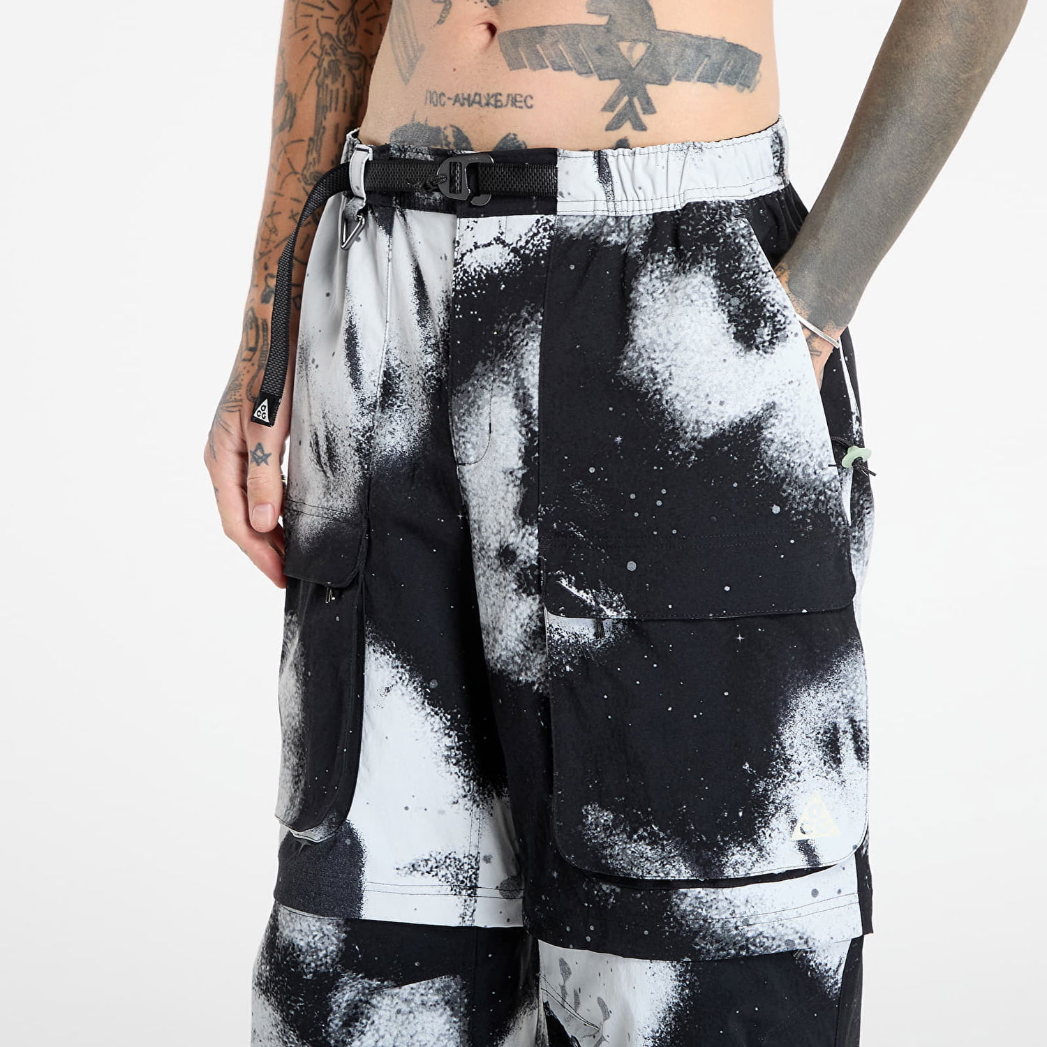 Cargo nohavice Nike ACG ACG Smith Summit UV-Protective Repel Pants Rôznofarebný | HV1129-060, 1