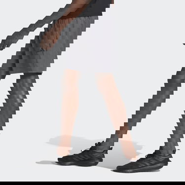 Šortky adidas Originals Essentials Woven Training Shorts Šedá | IC6978, 6