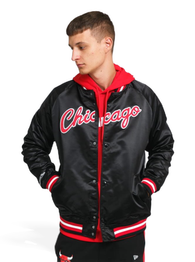 Bomber bunda Mitchell & Ness Bomber NBA Lightweight Satin Jacket Bulls Čierna | 18013