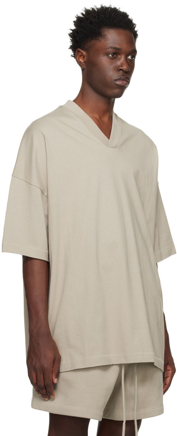 Tričko Fear of God Essentials V-Neck T-Shirt Šedá | 125SP244215F, 1