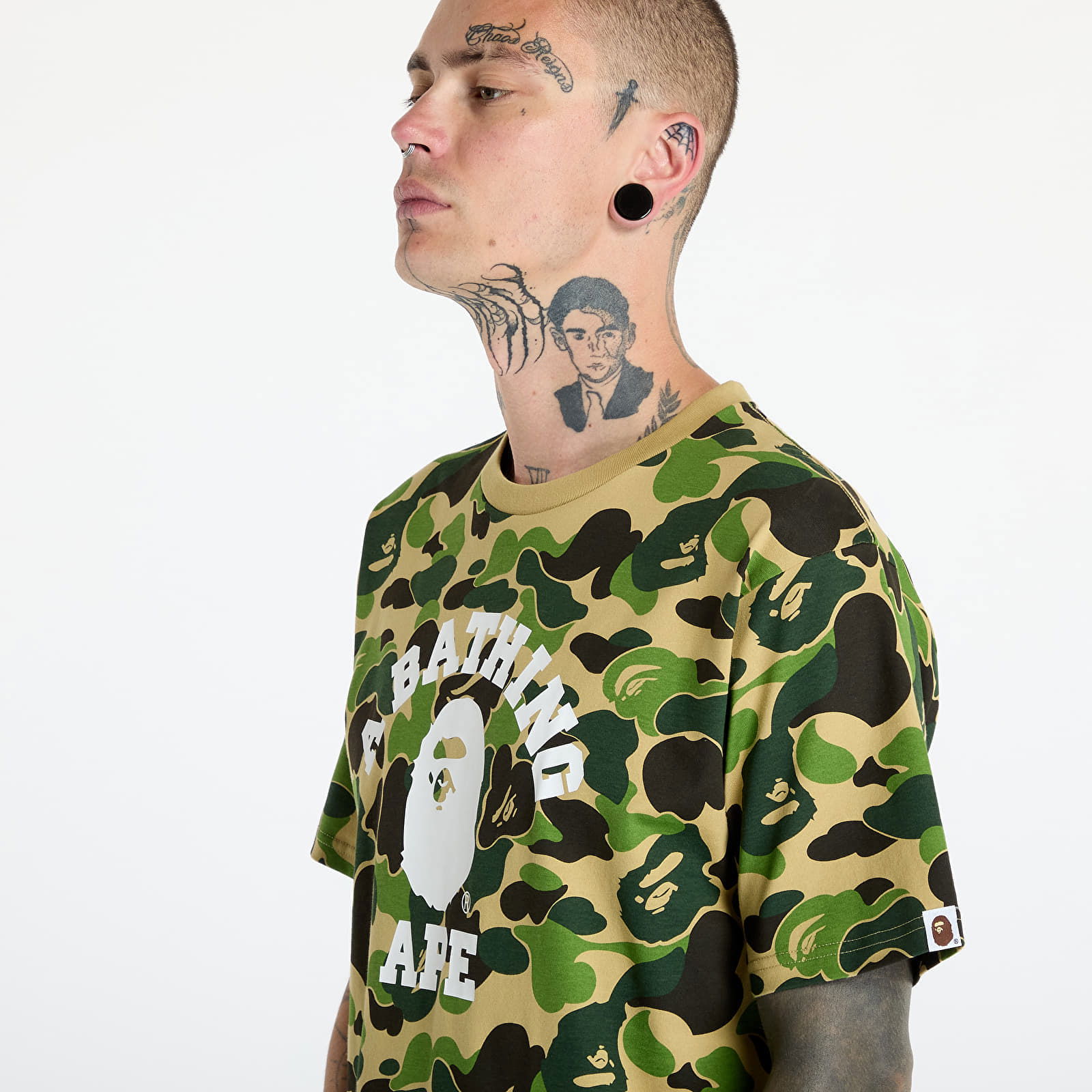 A BATHING APE Abc Camo College Tee Green