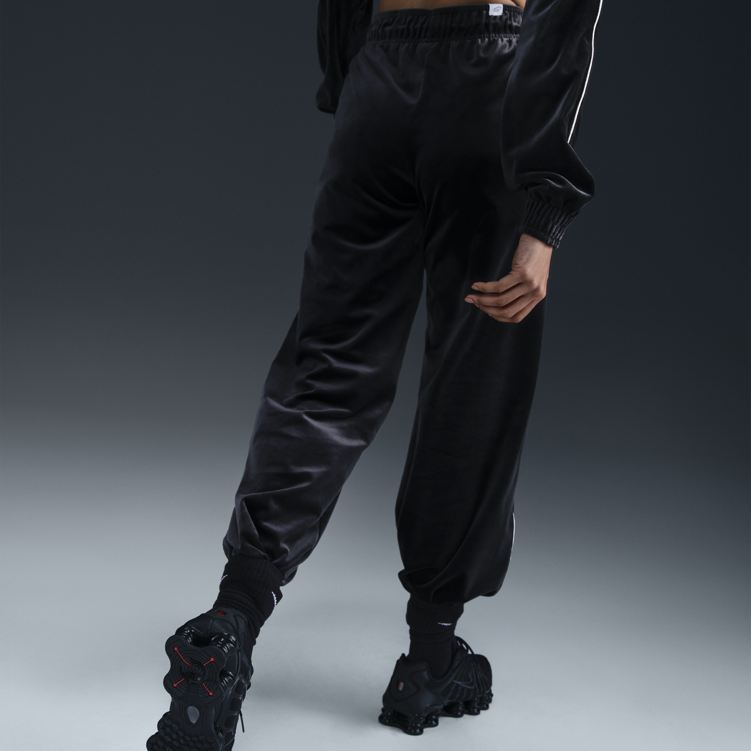 Tepláky Nike Velvet Running Pants Čierna | FZ3682-010, 1