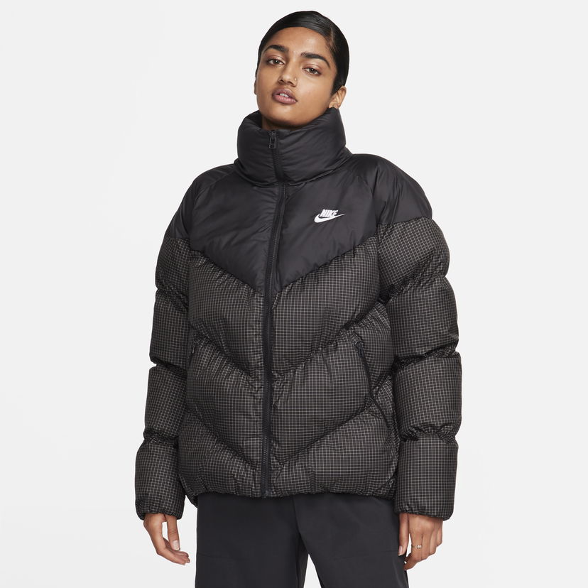 Prešívaná bunda Nike Therma-FIT Sportswear Windpuffer Čierna | FB8788-010