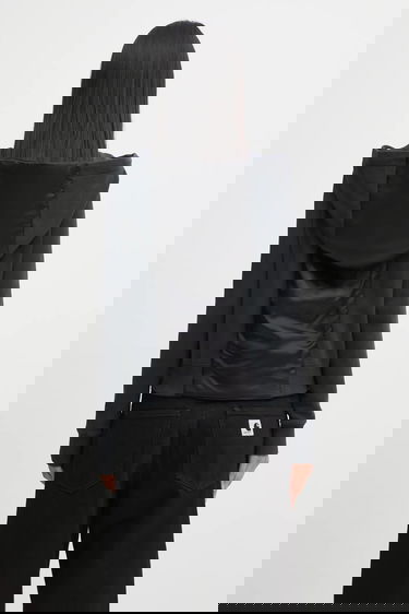 Mikina Maison Margiela MM6 Maison Margiela Washed Cropped Zip Hoodie Čierna | S62HG0030.M25024.899, 2