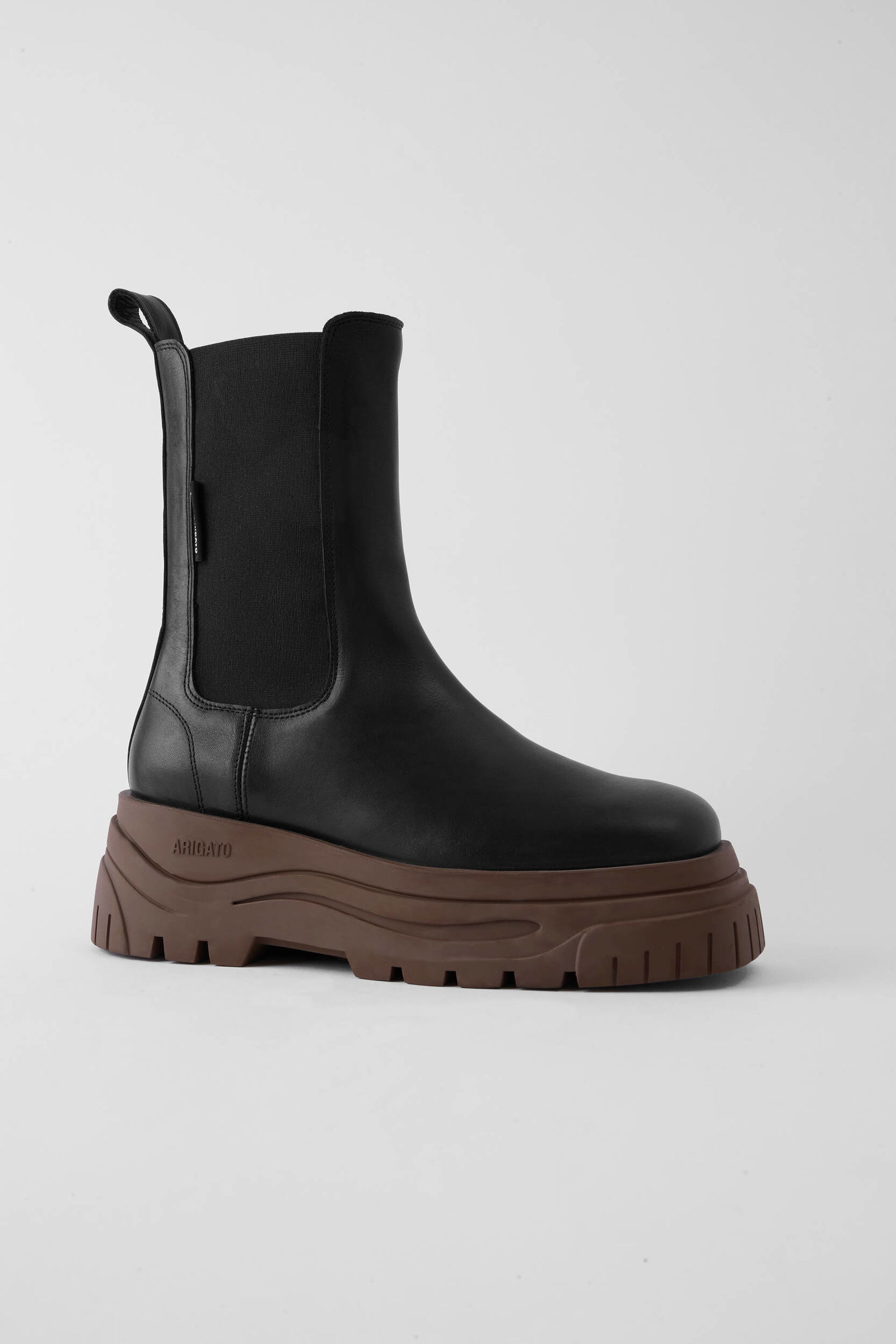 Blyde Hi Chelsea Boots W