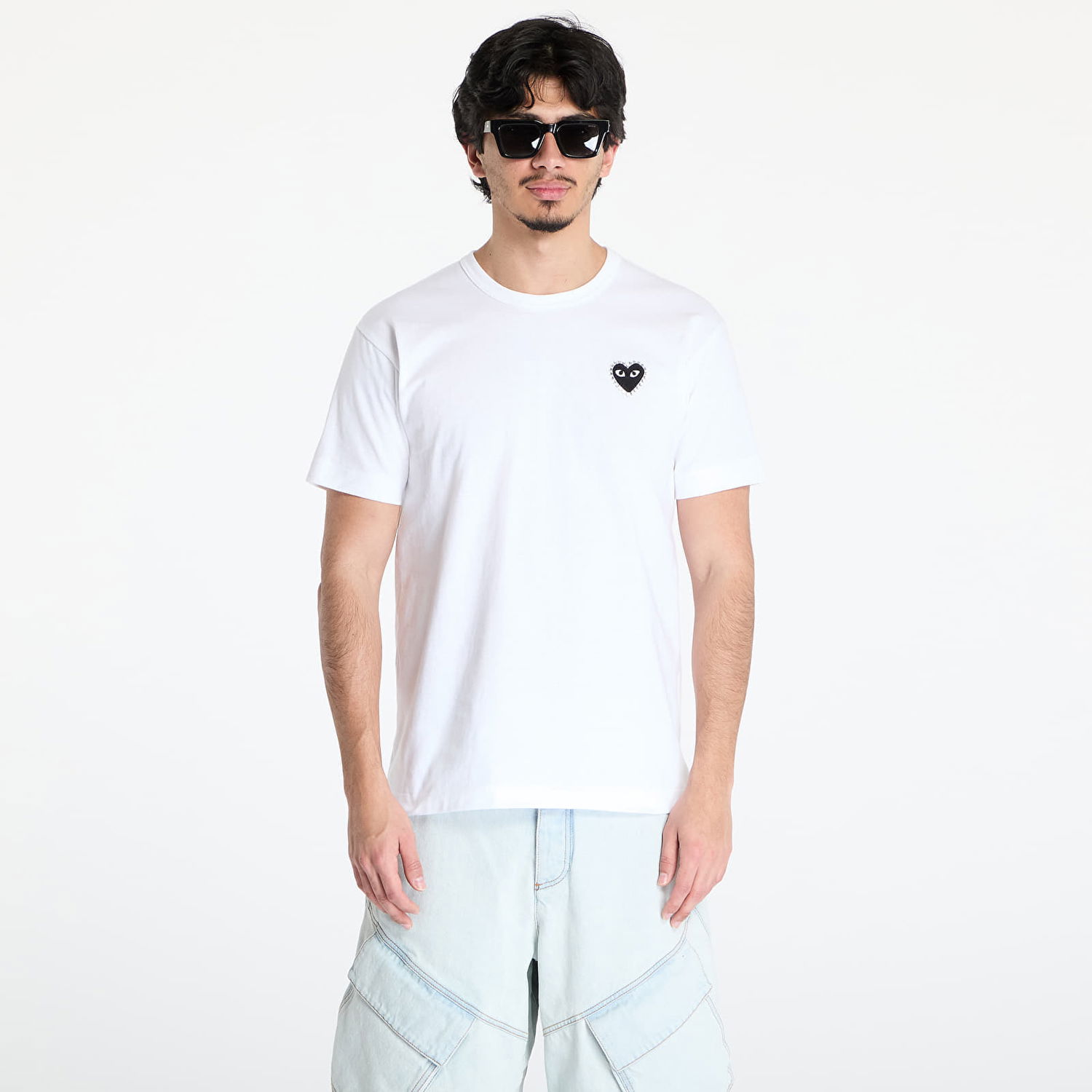 Tričko Comme des Garçons Comme des Garçons PLAY Emblem Rhinestone T-Shirt Biela | AX-T801 WHITExBLACK, 0