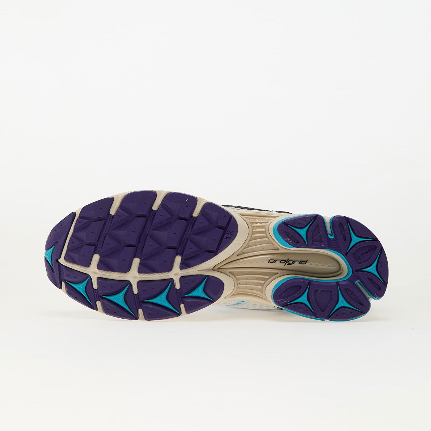 Tenisky a topánky Saucony Progrid Triumph 4 Biela | S70704-13, 1