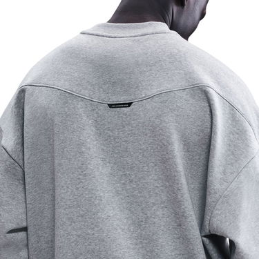 Mikina Nike Standard Issue Therma-FIT Basketball Crewneck Šedá | IM5901-063, 2