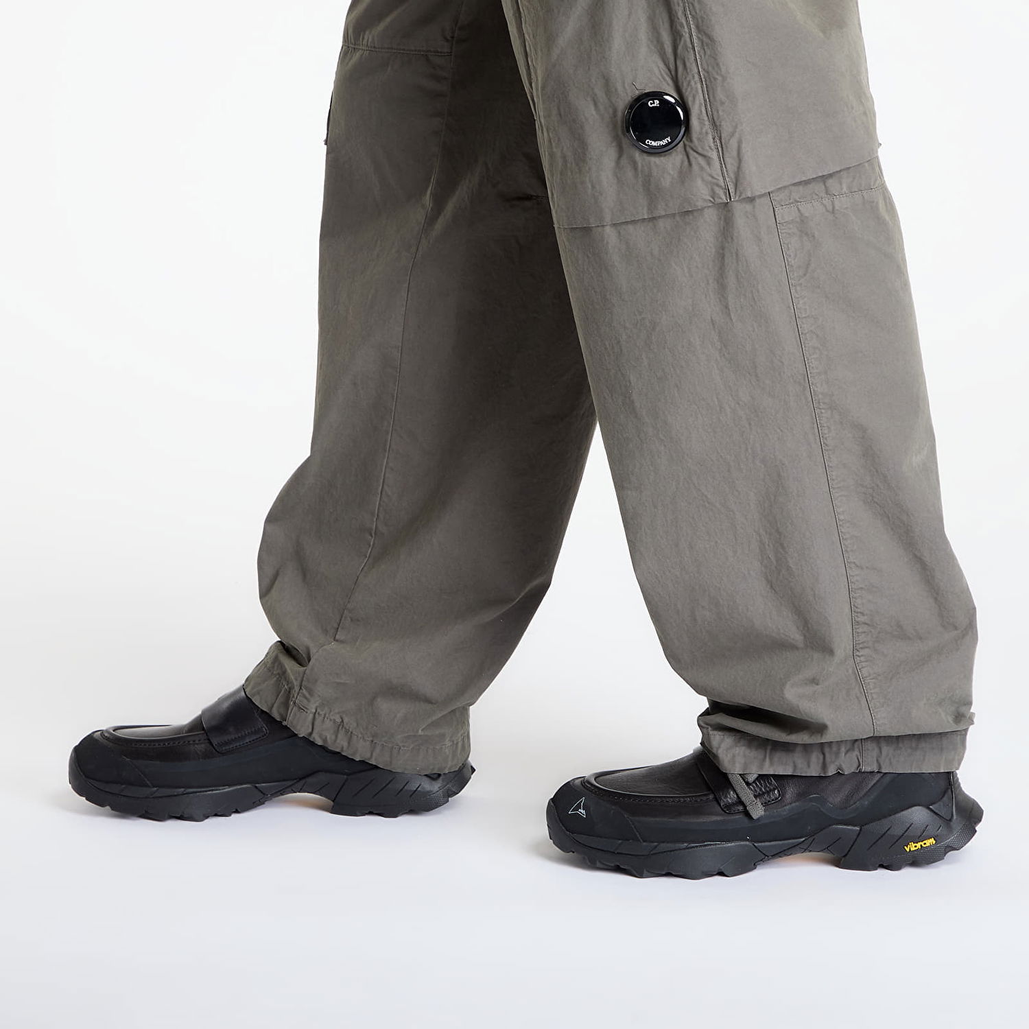 Cargo nohavice C.P. Company Microreps Boxy Cargo Pants Gunmetal Šedá | 19CMPA066A110324G-921, 1