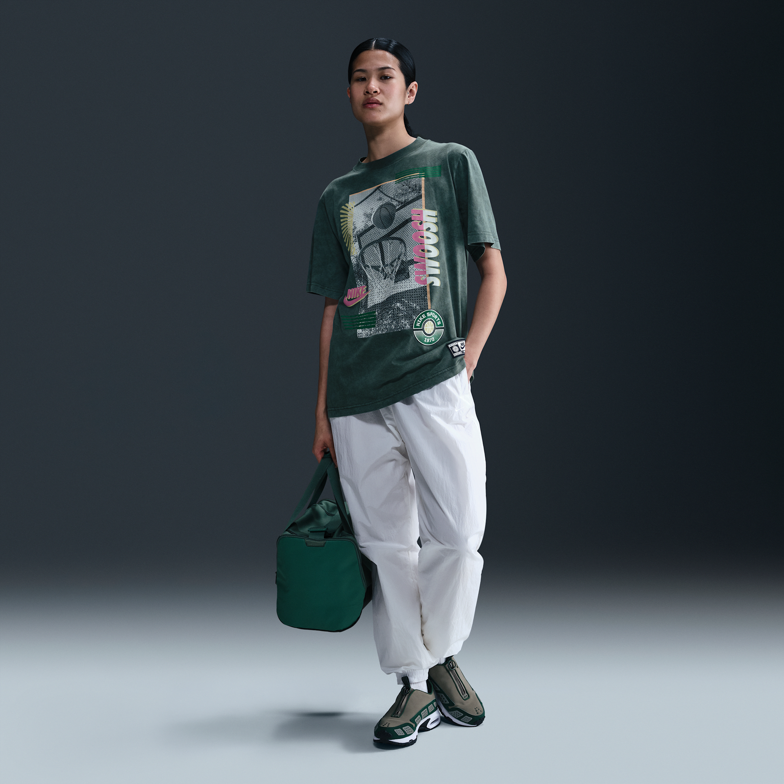 Nike Loose Fit Basketball T-Shirt