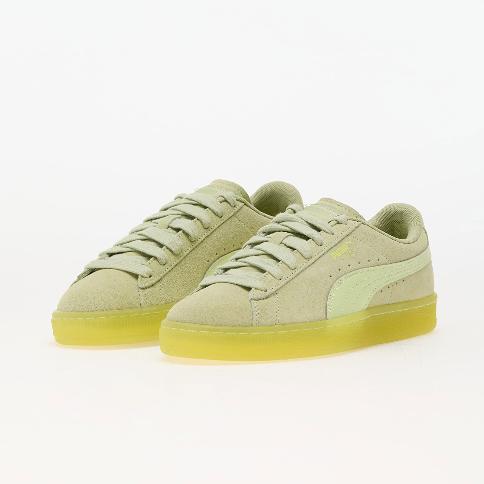 Suede Classic Translucent Women