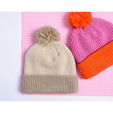 Kulicha New Era Pom Beanie Béžová | 60565274, 1