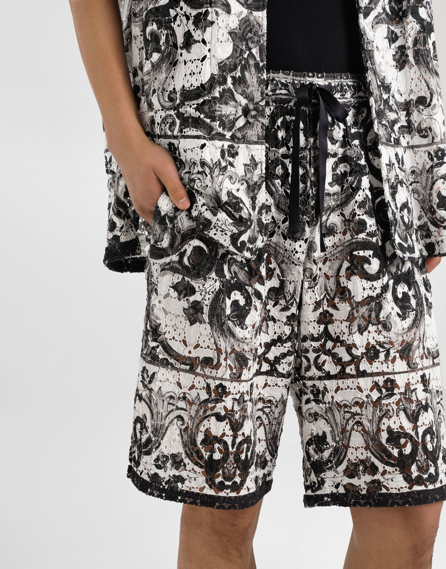 Šortky Dolce & Gabbana Dolce & Gabbana Majolica-Print Crochet Lace Shorts Rôznofarebný | GV37ATHH5EKIZ3TN, 1