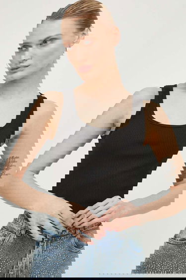 Tielko Samsoe Samsoe Samsoe Samsoe SAAMANZA Ribbed Square Neck Tank Top Čierna | F10000006, 0