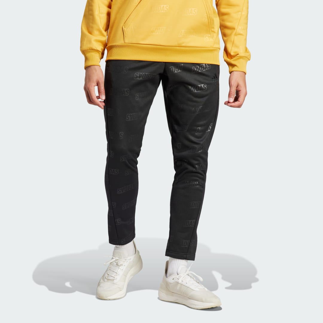 Nohavice a džínsy adidas Performance adidas Sportswear Embossed adidas Polar Fleece Tapered Joggers Čierna | IJ6437, 1