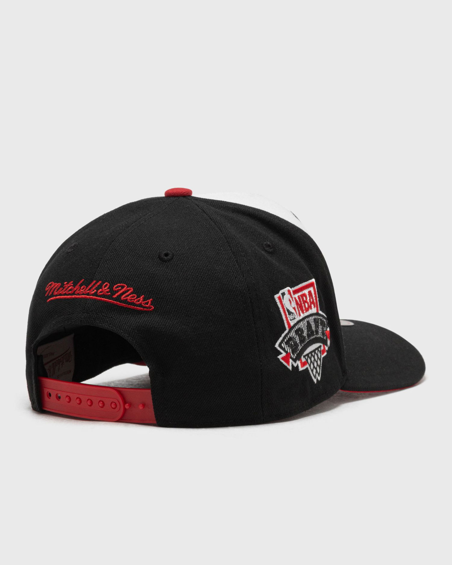 Šiltovka Mitchell & Ness Chicago Bulls Core I Pro Snapback Čierna | HP13210-CBUWHRD, 1