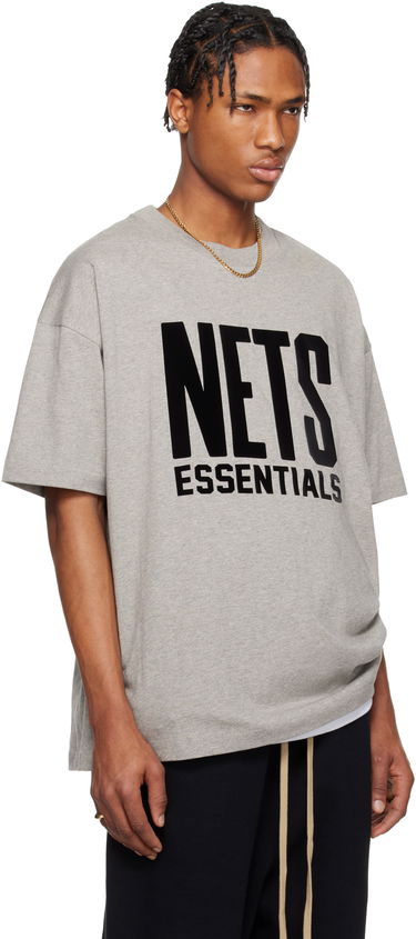 Tričko Fear of God Fear of God ESSENTIALS NBA Nets Short Sleeve T-Shirt Šedá | 125AL244105F, 1