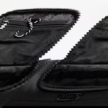 Cestovná taška OAKLEY Oakley Enduro Beauty Case Čierna | FOS900300-02E, 1
