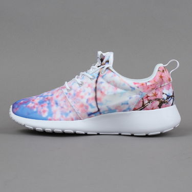 Tenisky a topánky Nike Roshe One Cherry Blossom Rôznofarebný | 819960-100, 1