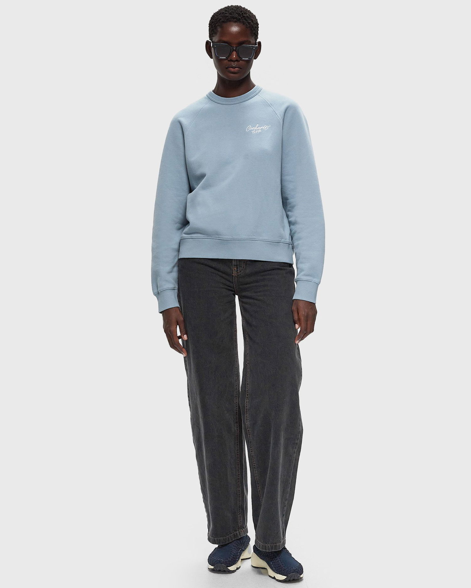 Mikina Carhartt WIP WMNS Signature Sweat women Sweatshirts blue in size:L Modrá | I034030-2DQ.XX, 1
