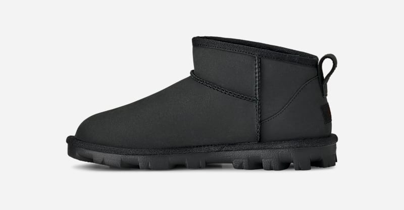 Tenisky a topánky UGG Essential Ultra Mini Leather Čierna | 1174493-BLK