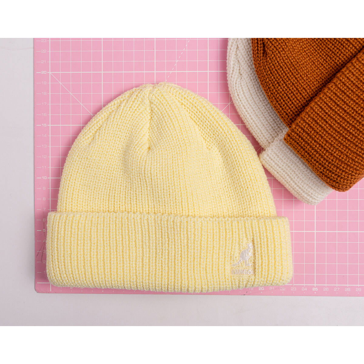 Kulicha Kangol Kangol Cardinal 2 Way Beanie Biela | K3454-NT159, 1
