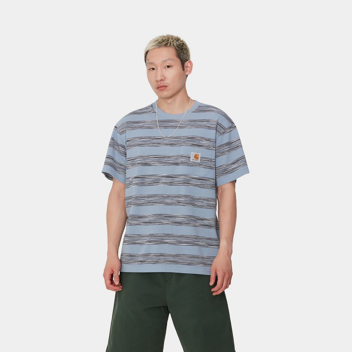 Tričko Carhartt WIP Short Sleeve Pocket T-Shirt in Misty Sky Stripe Modrá | I033679_5, 0