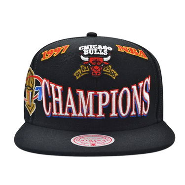 Šiltovka Mitchell & Ness NBA 97 Champions Snapback HWC Chicago Bulls Čierna | HHSS1077-CBUYYPPPBLCK, 1