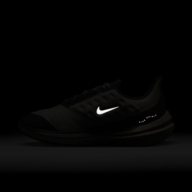 Air Zoom Winflo 9 Shield