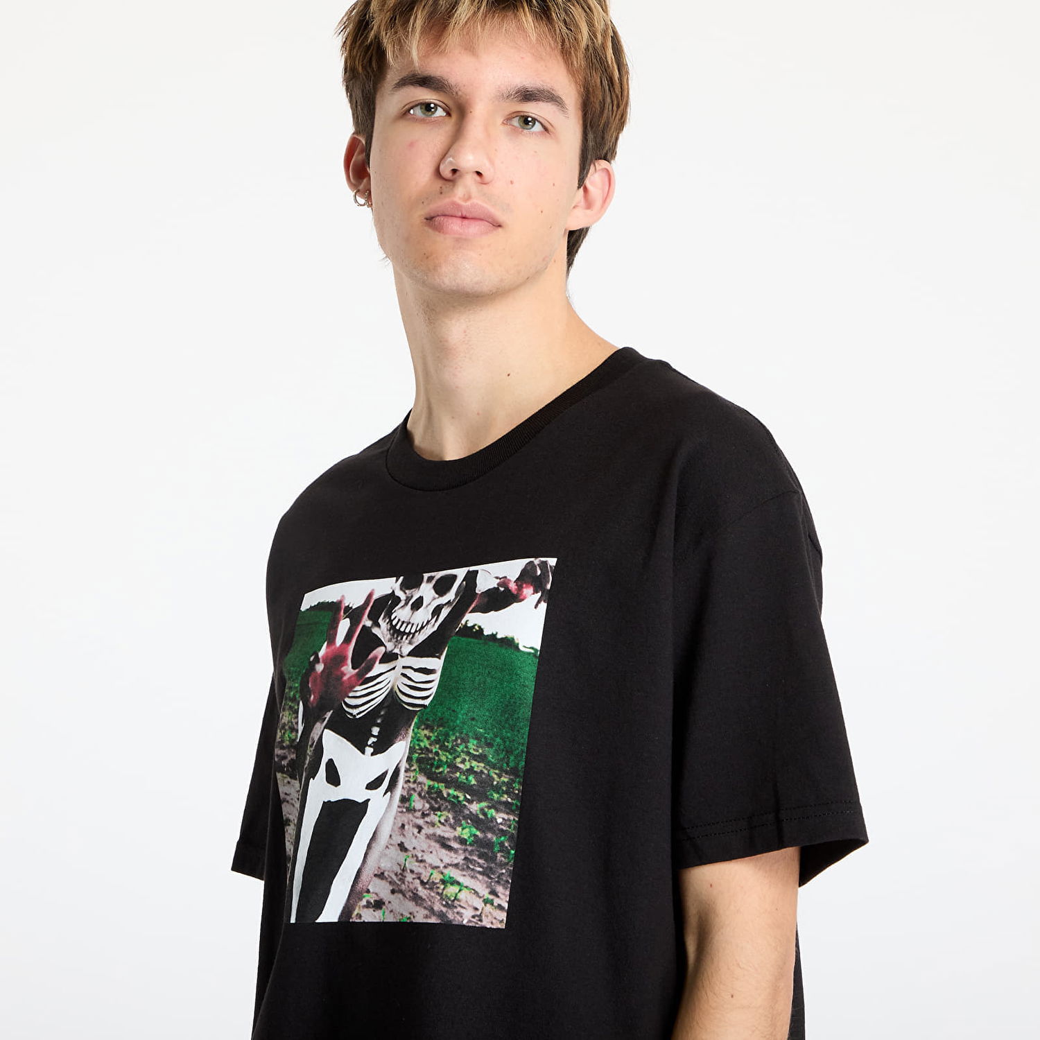 Tričko Pleasures PLEASURES x Slipknot Skeleton T-Shirt Čierna | P25SK017 BLACK, 1