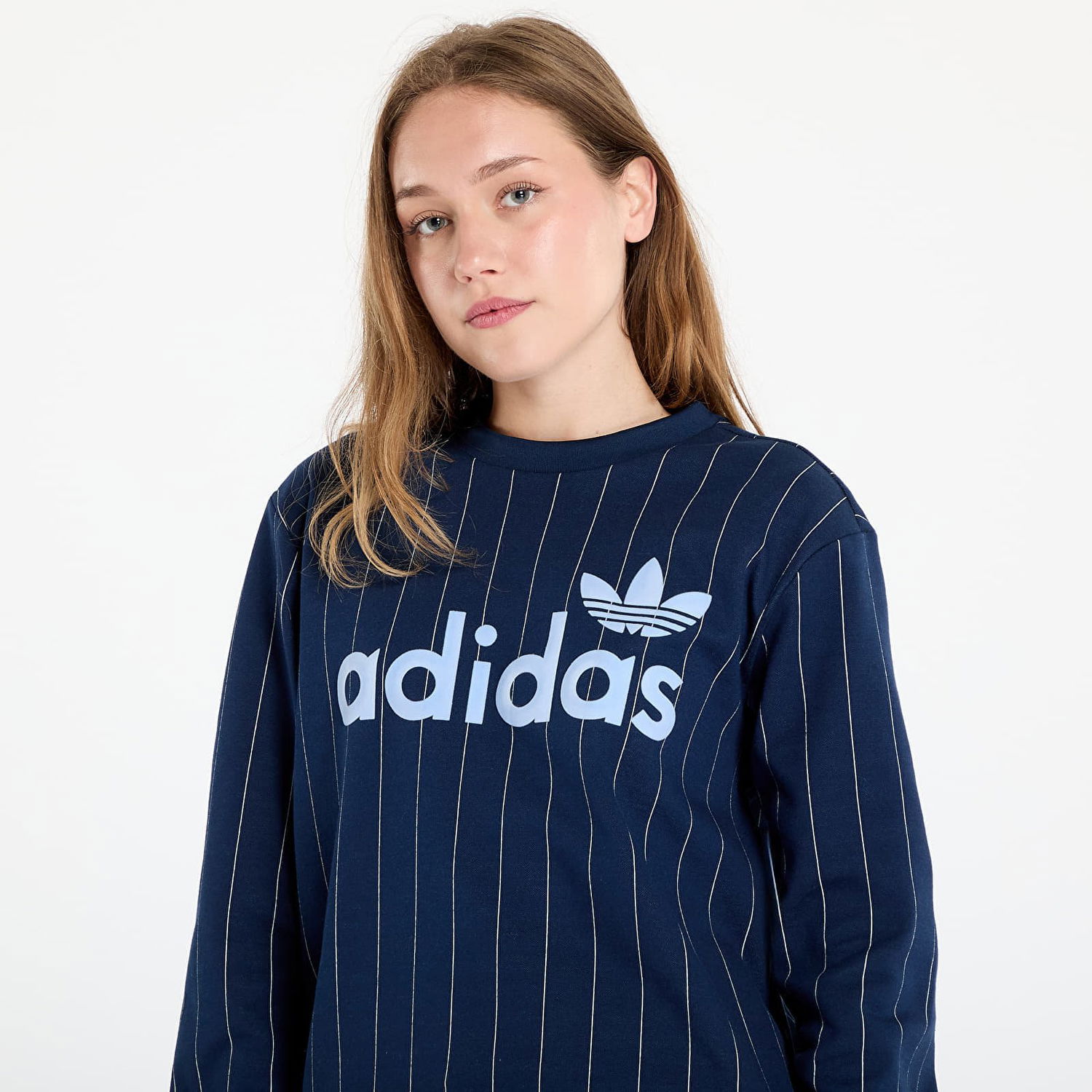 Sveter adidas Performance Pinstripe Graphic Sweatshirt Navy | JJ3488, 1