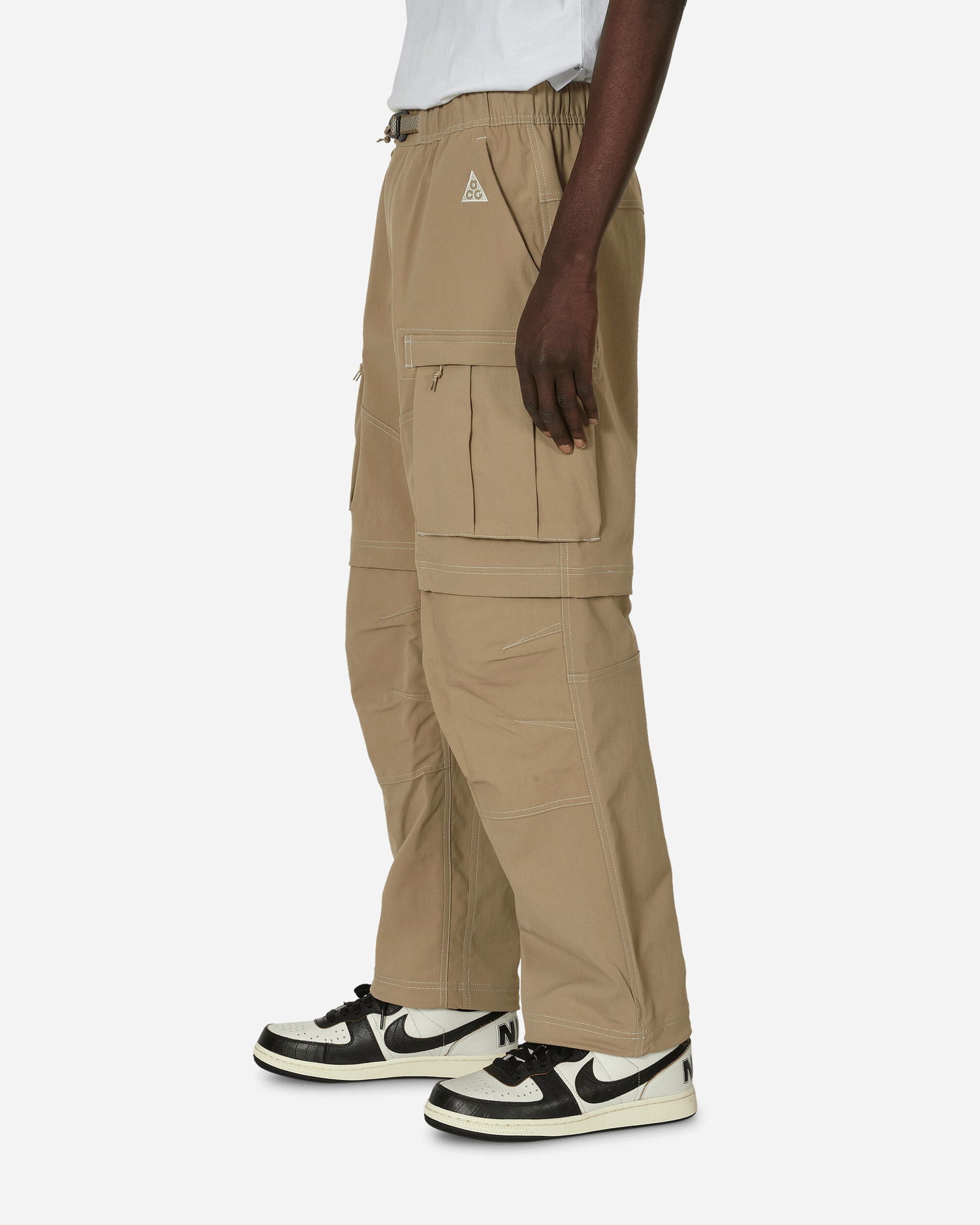 Cargo nohavice Nike ACG ACG Smith Summit Cargo Pants Brown XS Biela | FN0428-247, 1