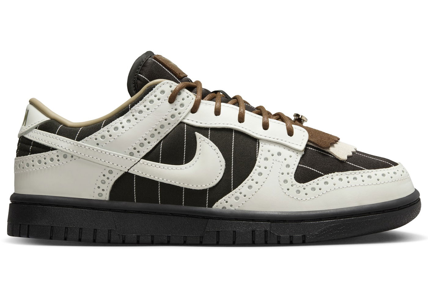 Dunk Low LX "Brogue Pinstripe" W