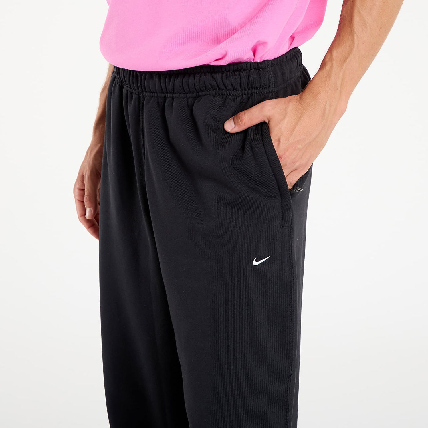 Tepláky Nike Solo Swoosh Fleece Open-Hem Pants Čierna | HV1090-010, 1