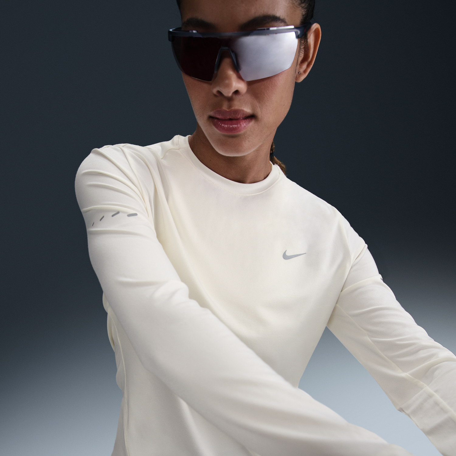 Tričko Nike Swift Dri-FIT UV Long Sleeve Running T-Shirt Biela | HQ0503-133, 1