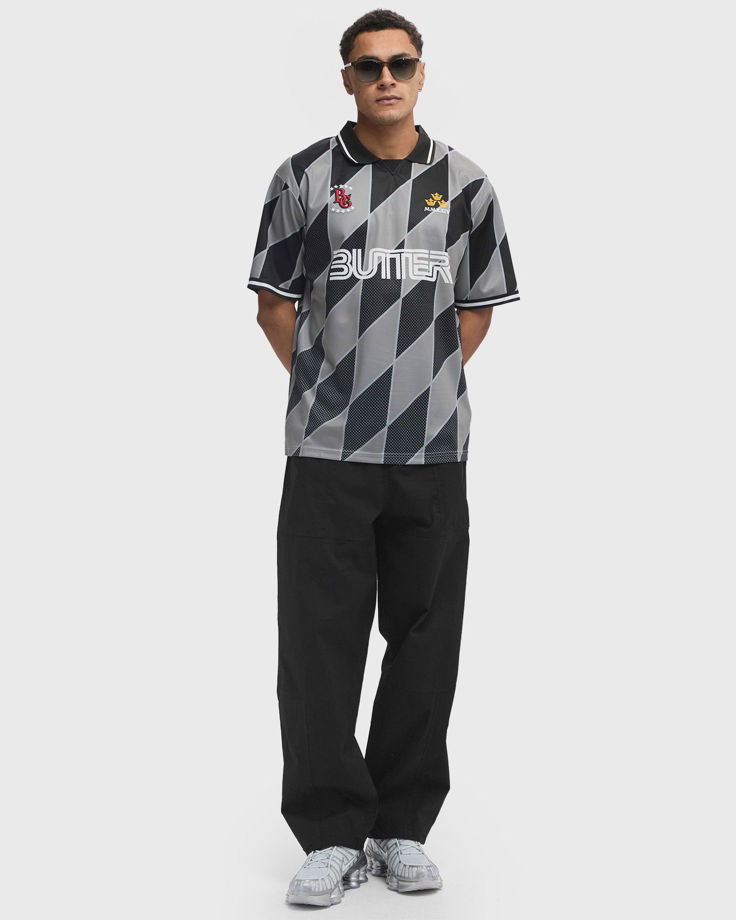Dres Butter Goods Black and Gray Graphic Football Jersey Šedá | P20211, 1