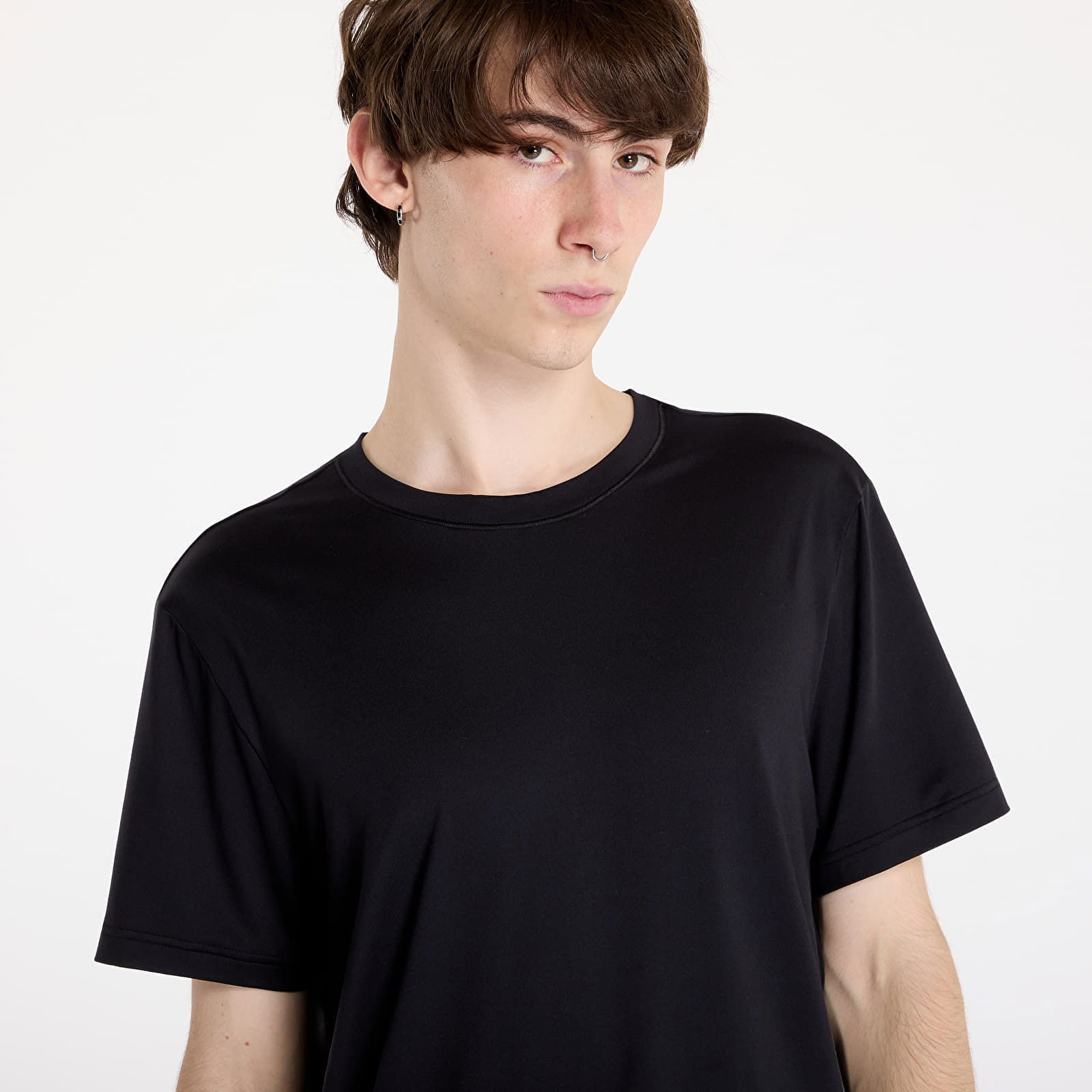 On Movement-Tee Black S